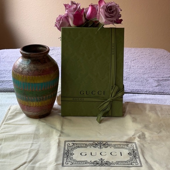 🍃GUCCI TOTE & BOX 🍃 - Picture 3 of 16